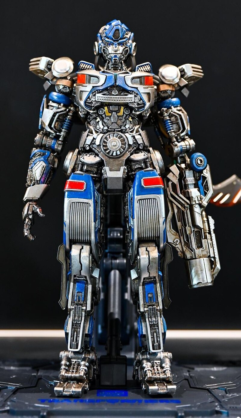 DLX Mirage Preview from threezero Transformers Rise Of The
